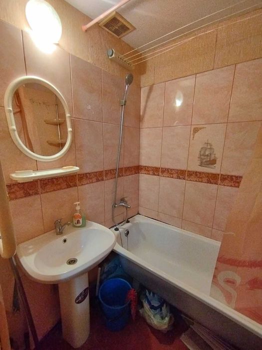 Квартира на Вильямса/ Копейка. Второй этаж. Е видновлення.