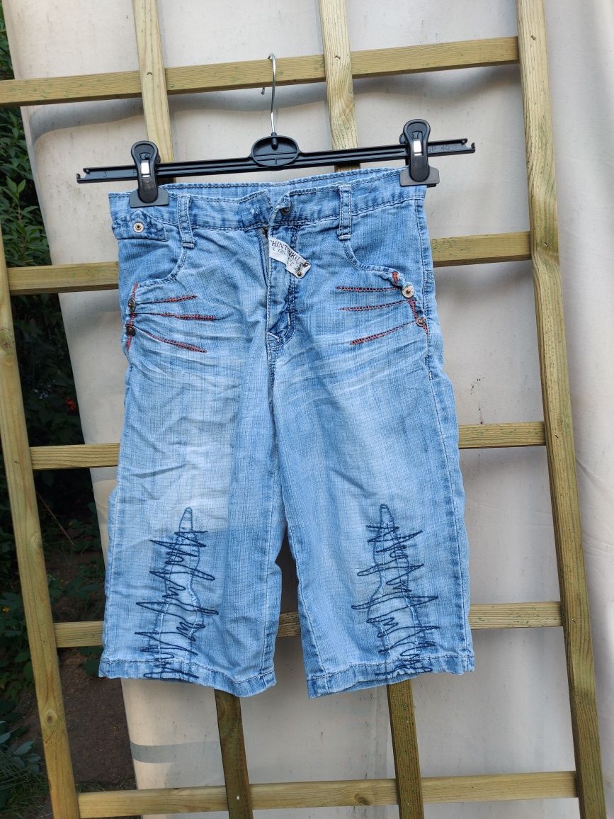 Spodenki jeans dziecięce wiek 5lat firma CHINTONKU