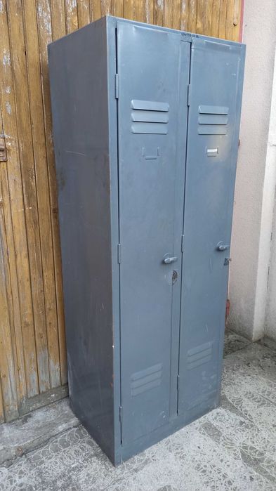 Szafa metalowa pracownicza BHP