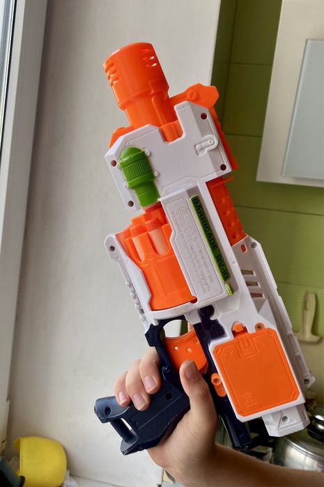 Бластер напівавтомат Barricade rv 10 з батарейками