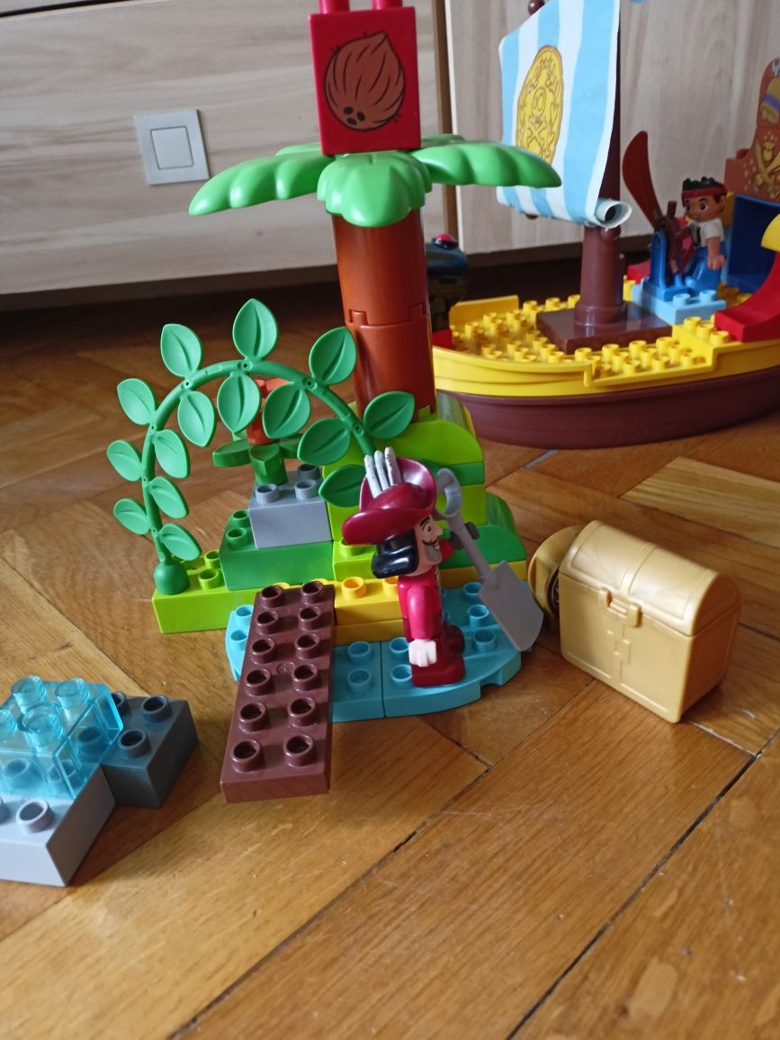 LEGO 10514 - Duplo: Jake i piraci z Nibylandii - Statek piracki Jake'a