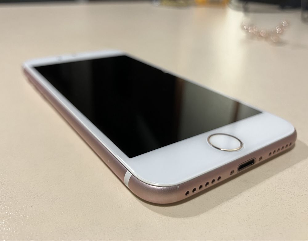 iPhone 7 32гб pink (дуже гарний стан)