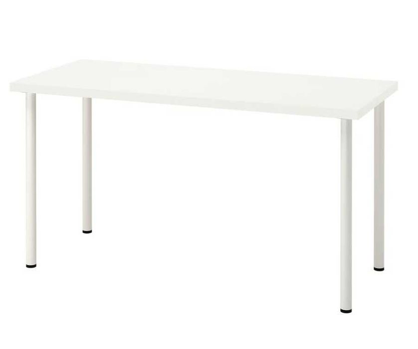 Secretária IKEA 140x60cm (modelo LAGKAPTEN / ADILS - Branco)