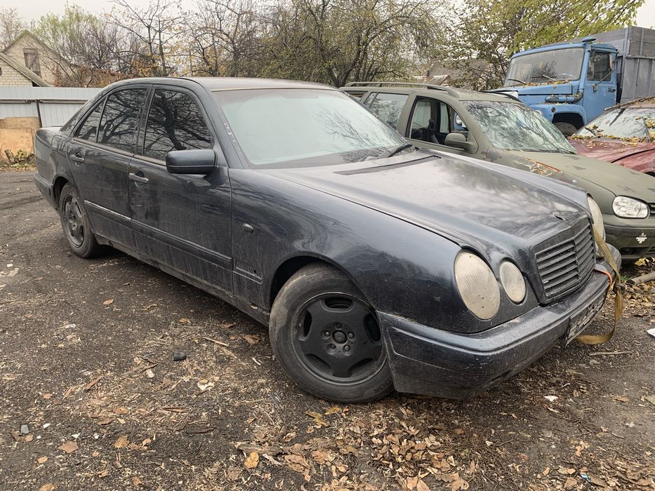 Разборка mersedes e 240 запчасти или целиком