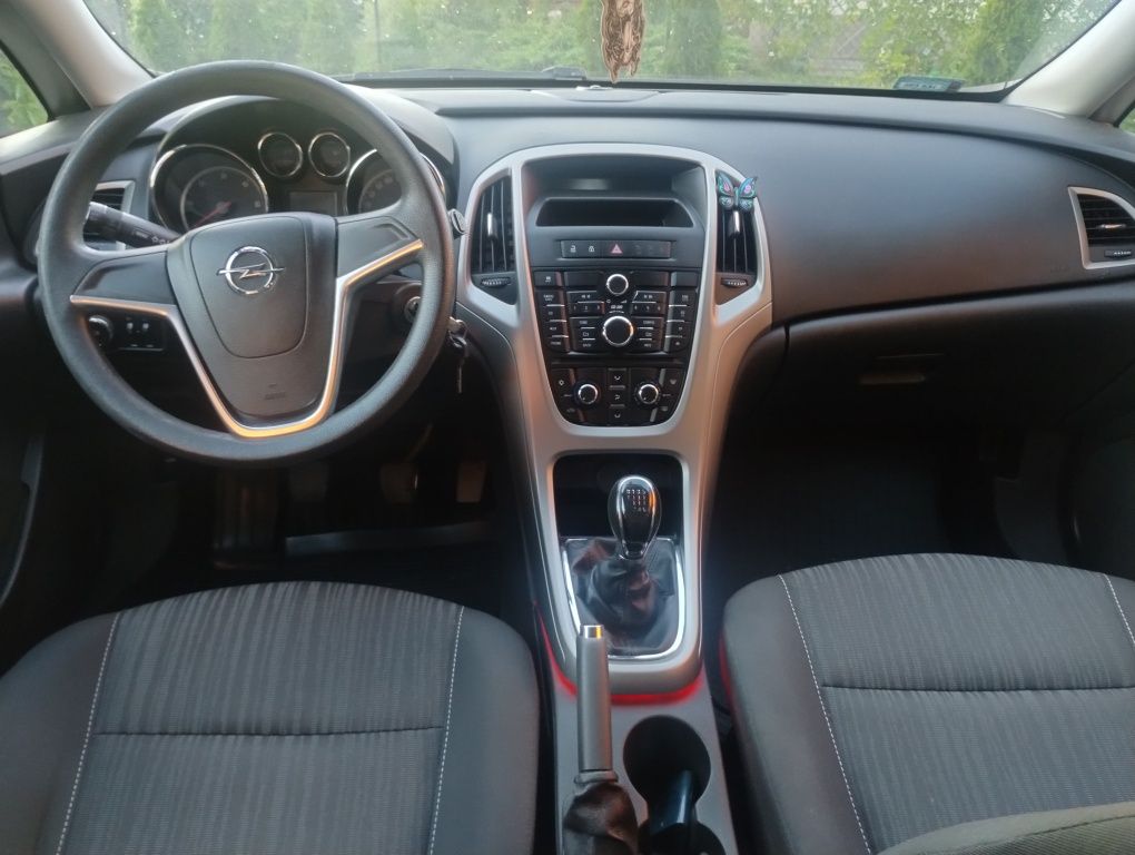 Opel Astra J 1.7 CDTI Salon Polska Zadbany