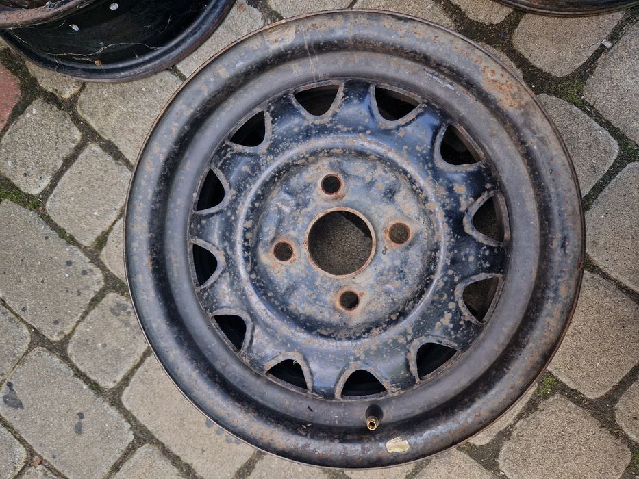 Стальные диски R13 4x100 Hyundai/Mazda/Suzuki/Toyota/ Металеві диски