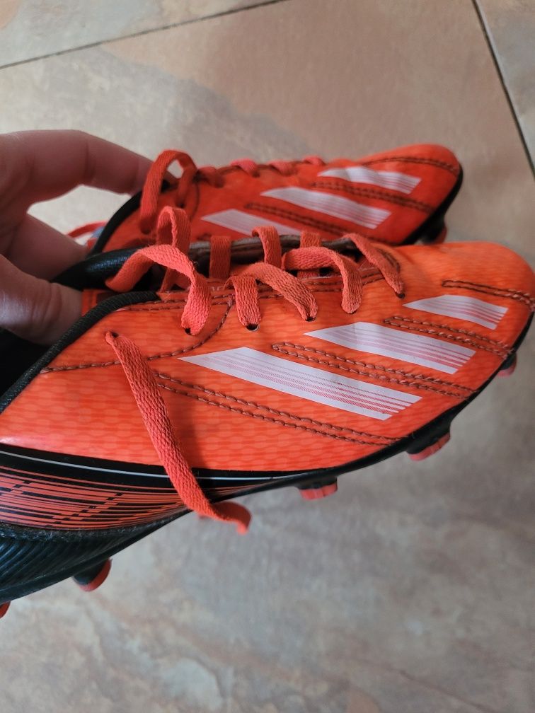 Бутси Adidas F10, оригінал 34р копочки