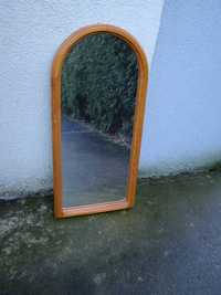 kolekcjonerskie stare lustro w drewnianej sosnowej ramie klasyk PRL