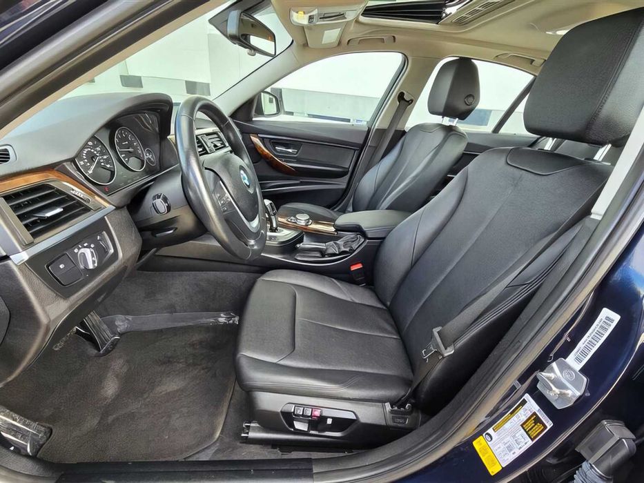 BMW 3 Series 328i      2015