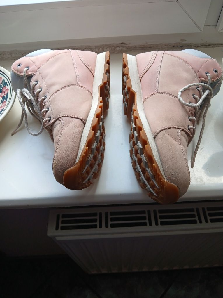 Buty  Hely Hansen rizm.41 26cm wkładka