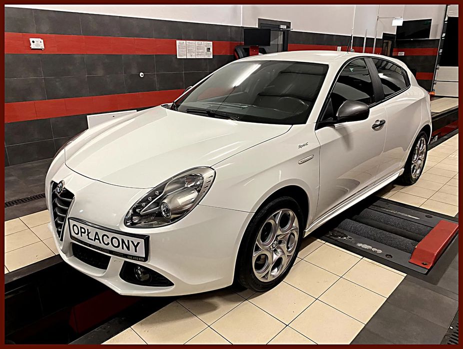 Alfa Romeo Giulietta Ledy Czujniki Parkowania Nawigacja