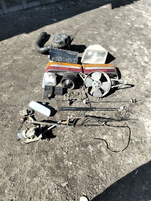 Продам Пежо по запчастинам