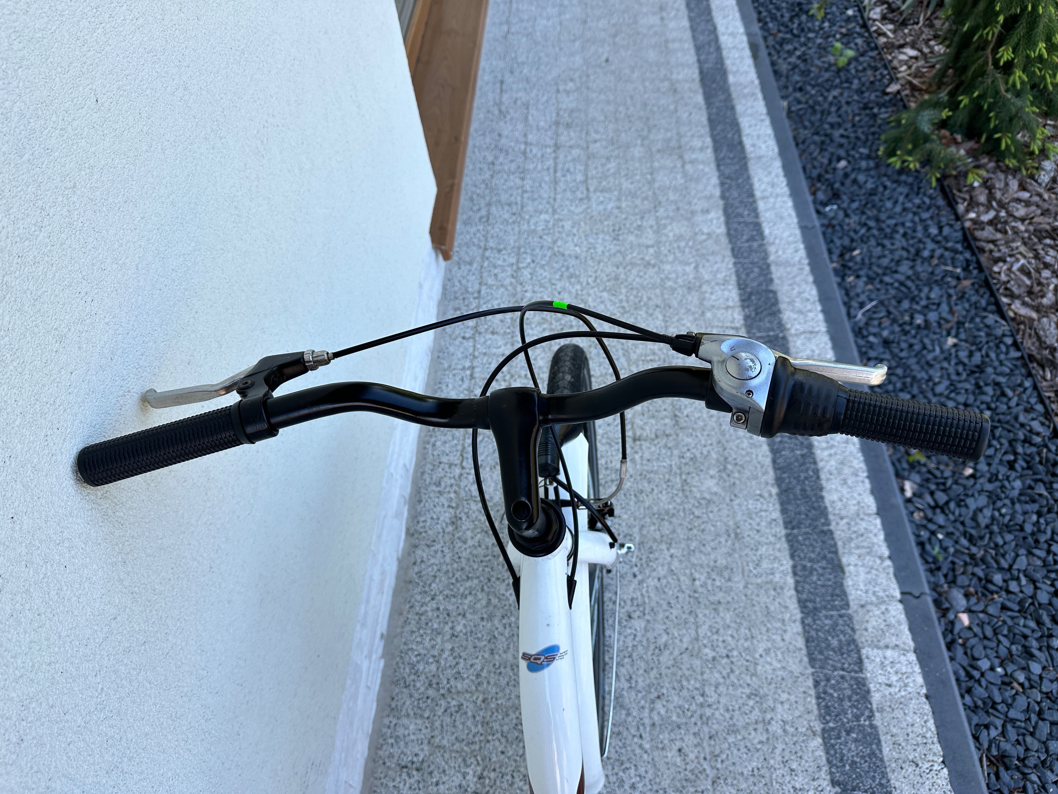 Rower SCOOLBIKE - koła 24, aluminiowy, Nexus 7b, kontra, prądnica