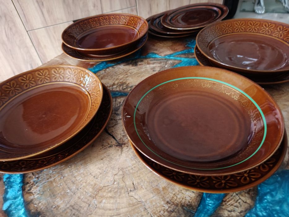 Talerze PRL prod.Pruszków tzw Kokardki PRL