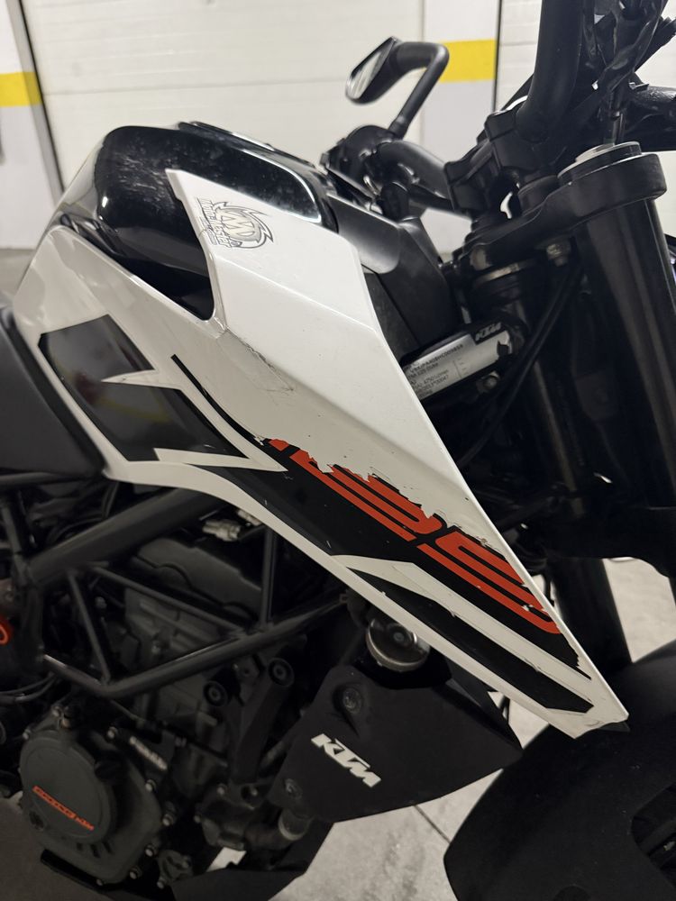 KTM duke 125cc 2019