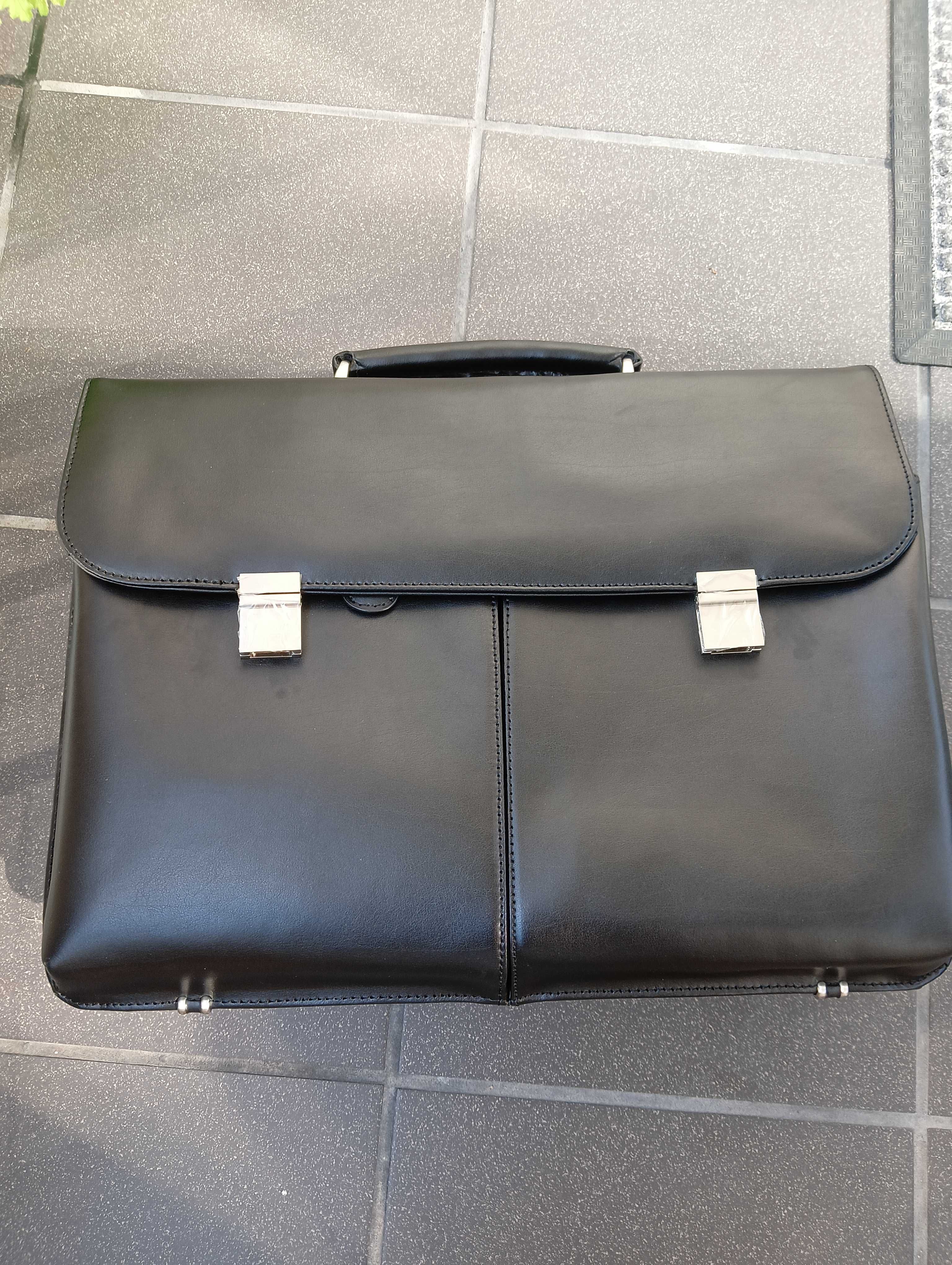 torba na laptopa 17,3" czarna skórzana z dodatkowym wyposażeniem, nowa