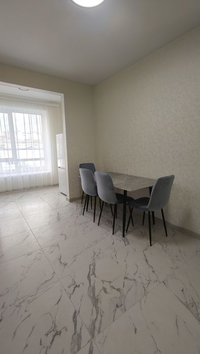 Перша здача затишної квартири на Виставці