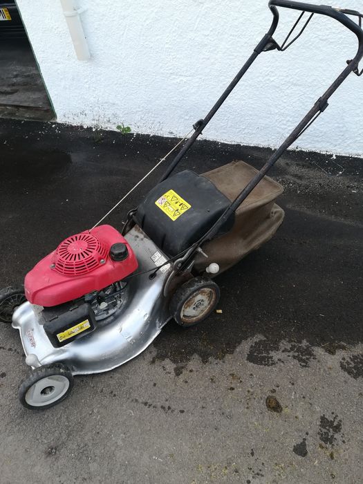 Vendo corta relva Honda bom estado foncionar 100%