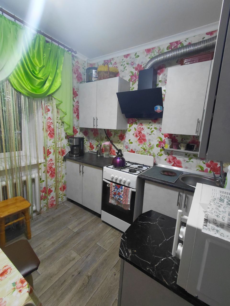 Продам 2х комн.  Чешка  - 52м2