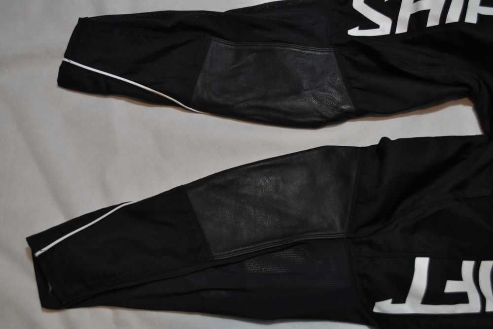 SHIFT WHITE LABEL M 32 męskie spodnie cross Light Slate  s7v