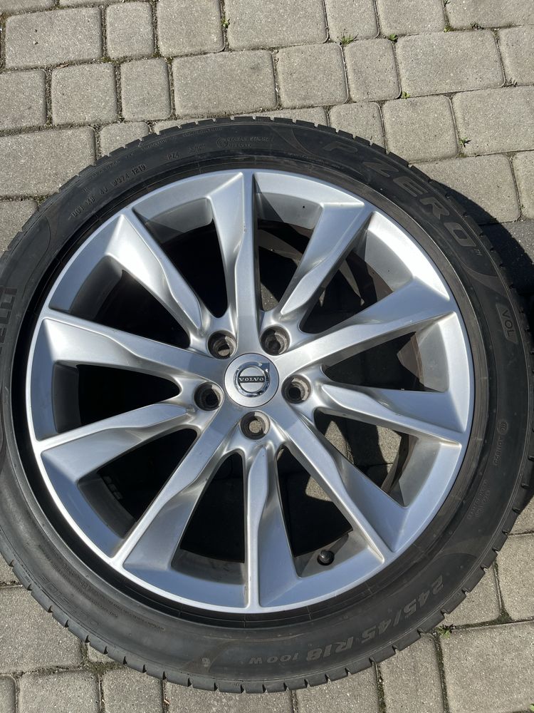 Alufelgi 5x108 18 cali Volvo V90 V60 S90 S60 opony 245/45/18
