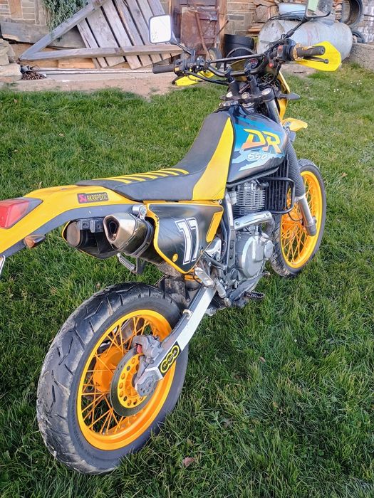 Suzuki dr 650 se