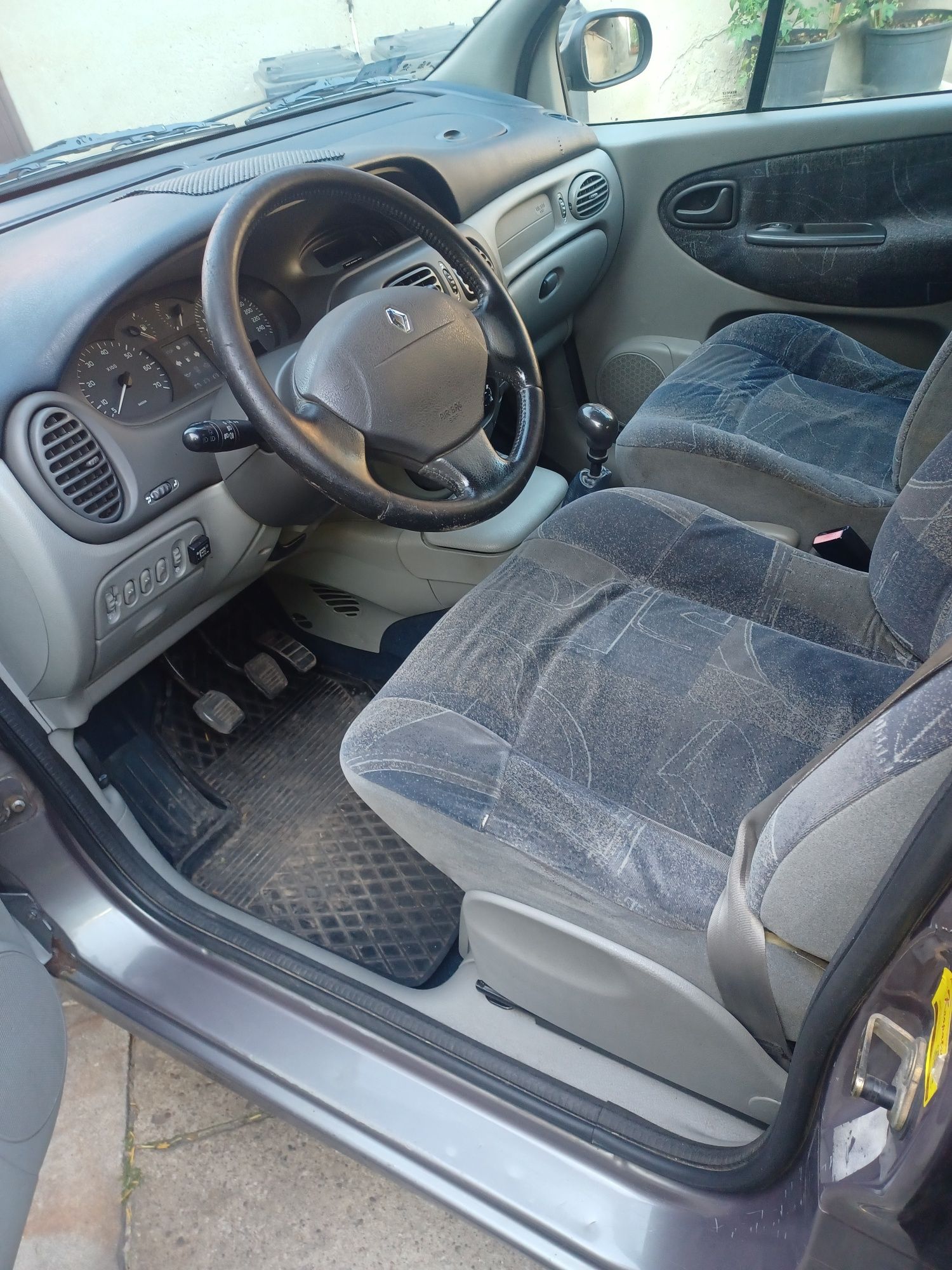 Renault megane scenic