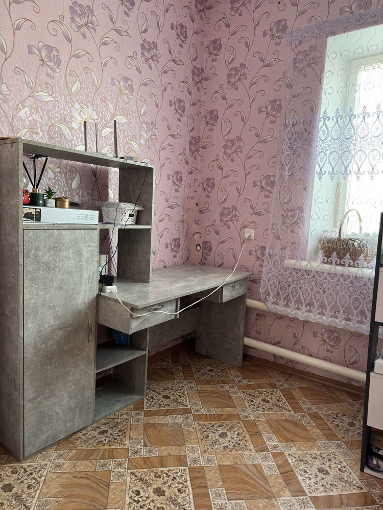 Продам будинок у смт Просяна Дніпропетровська область [ БЕЗ ОРЕНДИ]
