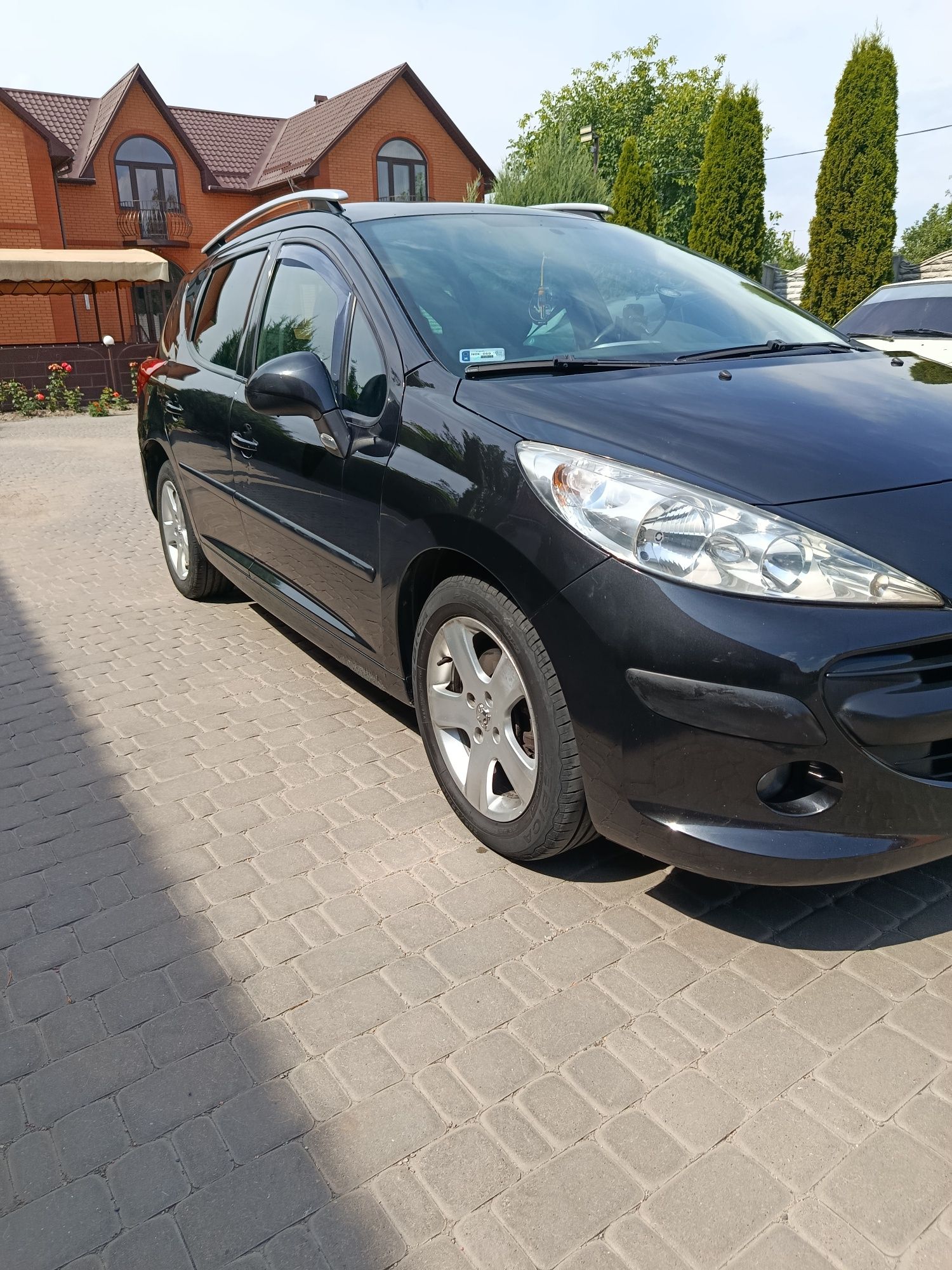 Peugeot 207   SW