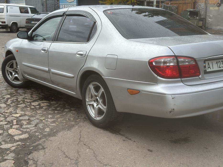 Nissan Mamaxi 3.0 V6