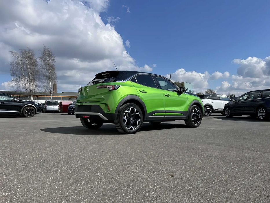 Opel Mokka-E      2021