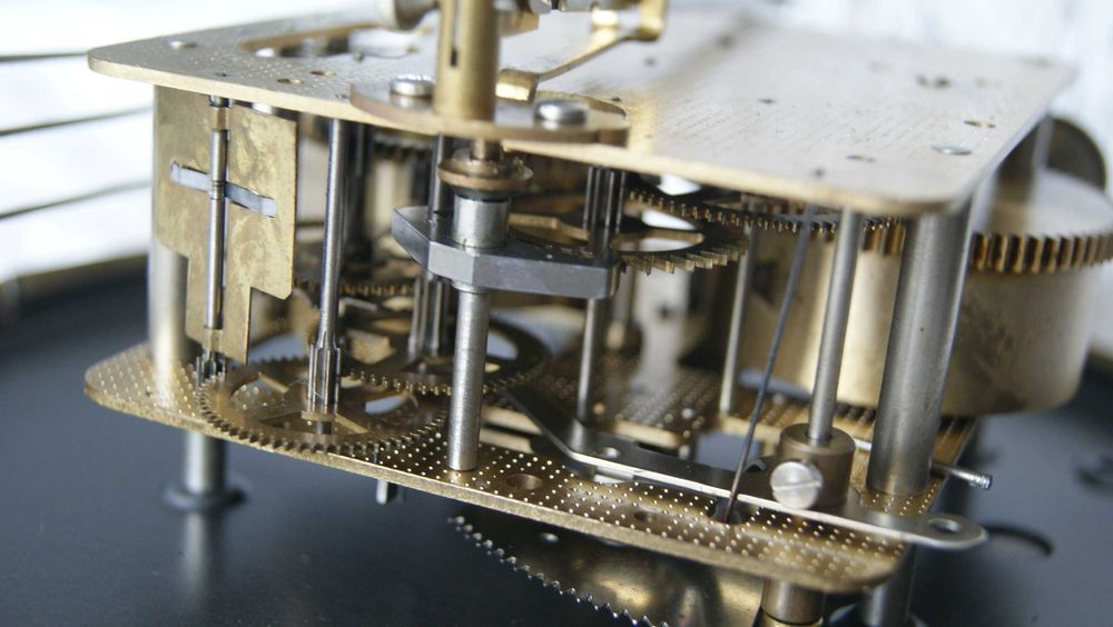 268 Zegar wiszący mechaniczny Franz Hermle z 1981 roku
