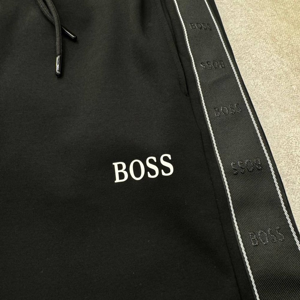 SUPER EXCLUSIVE! Чоловічий спортивний костюм Hugo Boss чорний колір