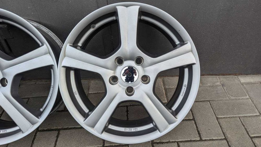Диски VW 5/112 R17 7J ET47 dia66.6mm