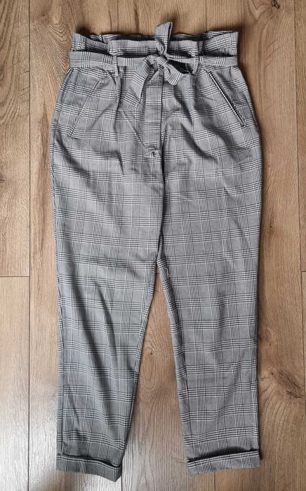 Spodnie w kratę ZARA