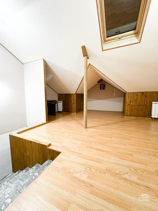 Таунхаус з ремонтом 75+20 м кв 3 кім. вул. Мейса Джеймса р-н Торгмаш