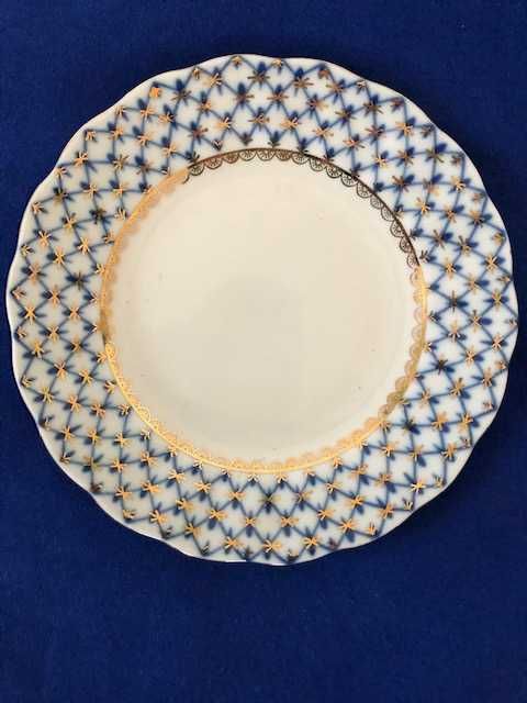 Rosyjska porcelana Łomonosow talerz siatka kobaltowa