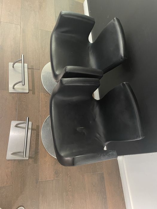 Cadeiras de cabeleireiro Maletti c/ pousa pés