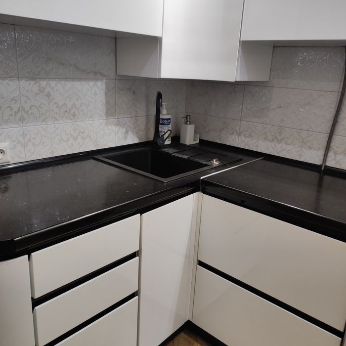 Оренда 2кн в центрі,на Кобилянській.