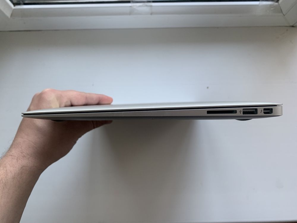 Ноутбук (Макбук) MacBook Air 2015 А1466 Ssd 256 Ram 8 gb