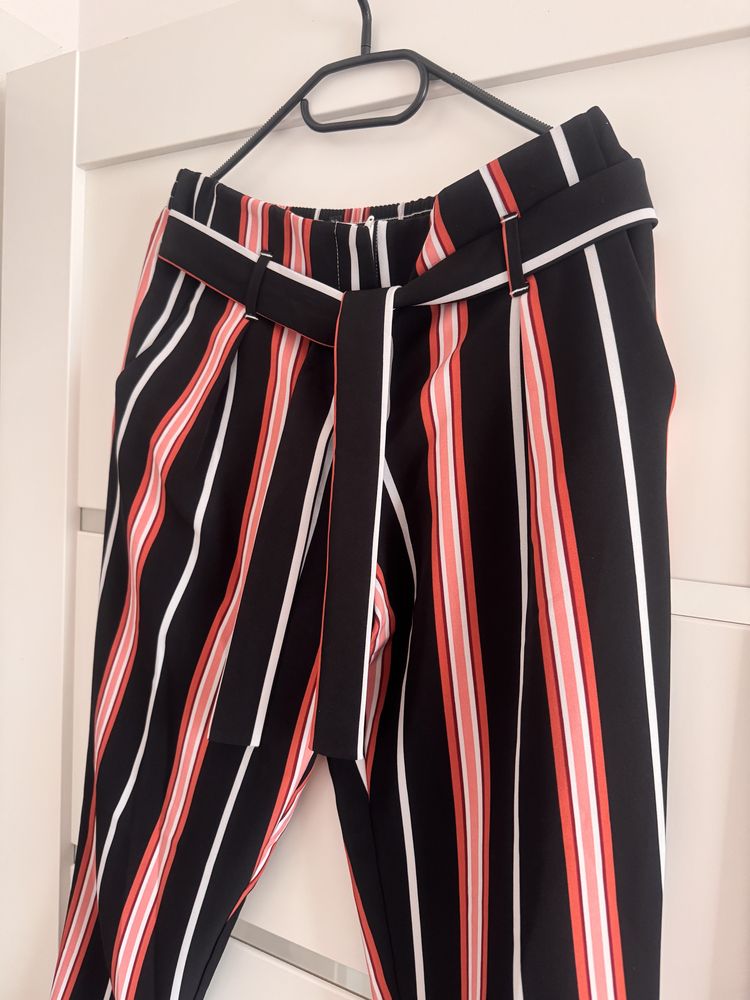 River Island spodnie gumka paski lato kokarda S M
