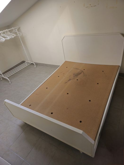 Cama de casal 1.33mX1.83m