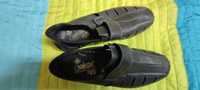Sapatos novos pretos em pele de verão da Rieker, n.º 42