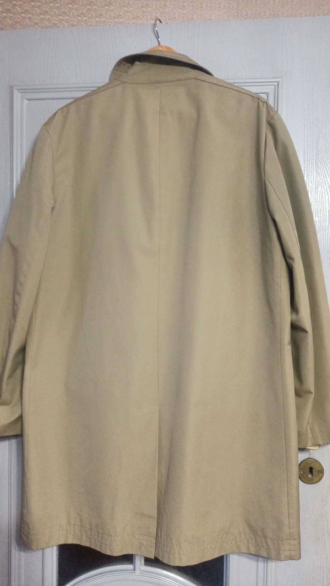 Elegancki płaszcz męski prochowiec r.52