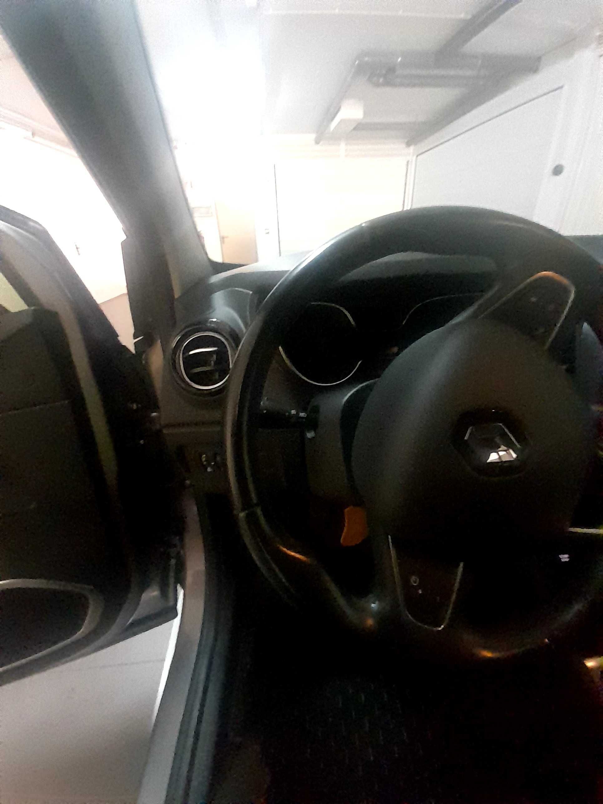 Renault captur como novo