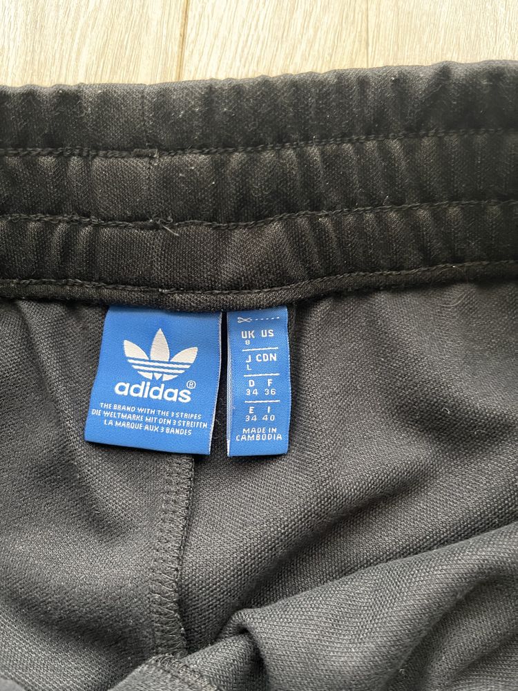 Spodenki damskie adidas rozm. 34