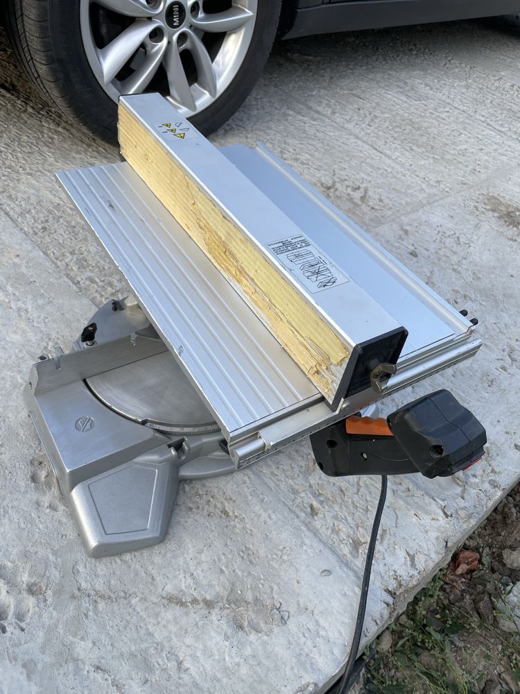 Торцювальна пила, торцовка Virutex TM33W