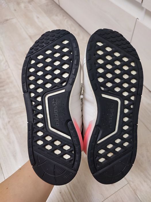 Кросівки Адідас оригінал,36 розмір