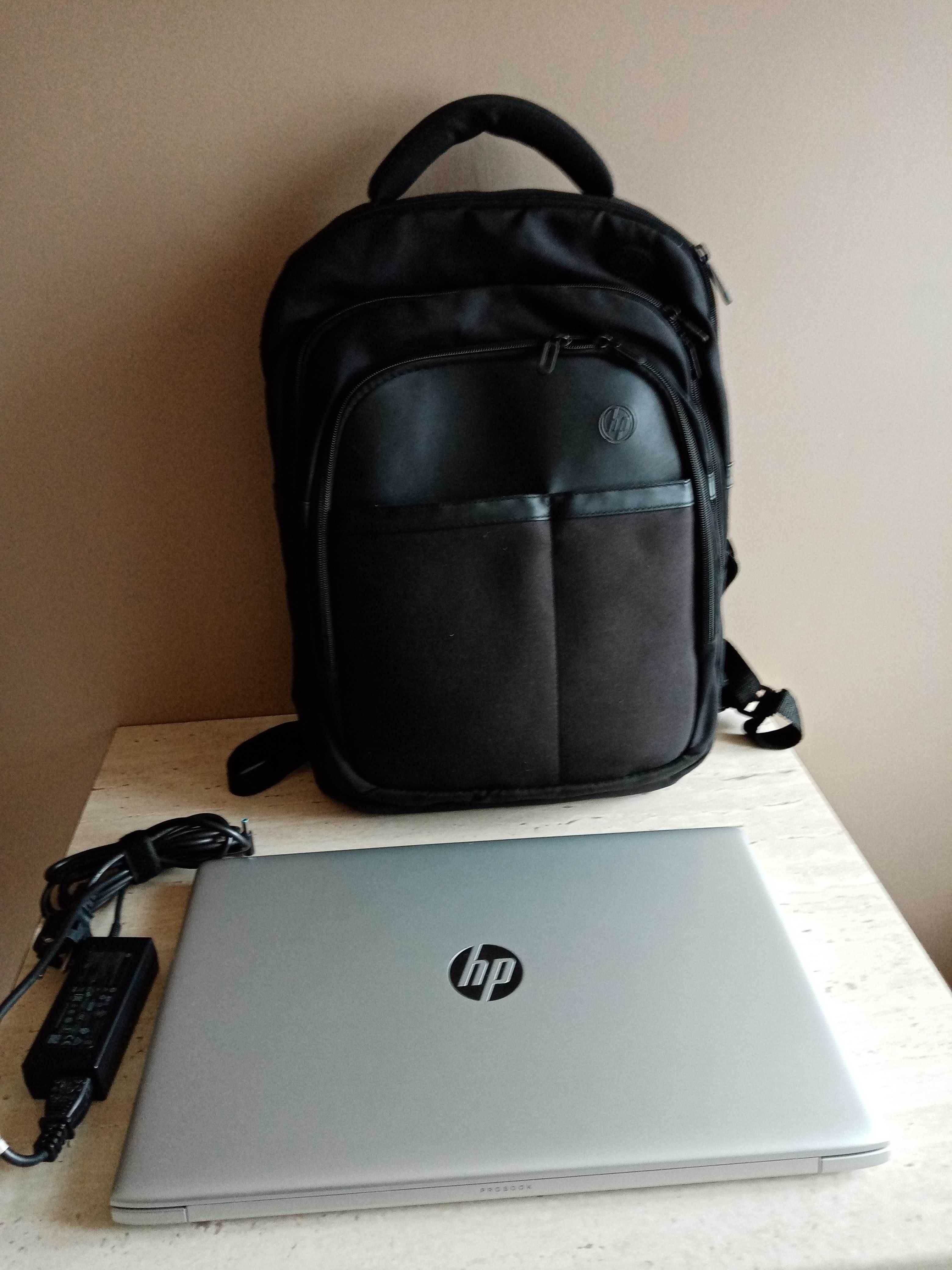Laptop HP PROBOOK 470 G5, 17,3''  plus plecak HP. Stan super