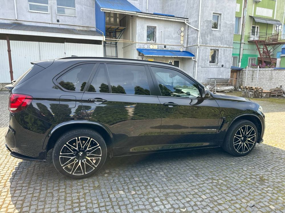 Bmw x5 f15 хорощий стан